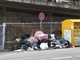 Sanremo: degrado attorno ai cassonetti di raccolta degli indumenti, di chi è la responsabilità? (Foto)