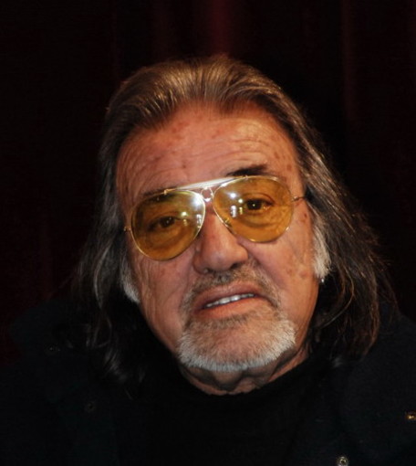 Sanremo: è morto il pittore Dino Mazzucchelli, le squadre di pallavolo matuziane portano il suo cognome Sanremo: è morto il pittore Dino Mazzucchelli, le squadre di pallavolo matuziane portano il suo cognome