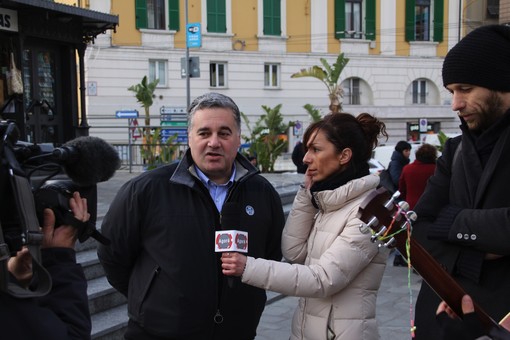 Le immagini della diretta da piazza Colombo