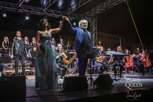 Concerto tributo ai Qeen del M° Diego Basso, con l’Orchestra Ritmico Sinfonica Italiana, all'Ariston di Sanremo Concerto tributo ai Qeen del M° Diego Basso, con l’Orchestra Ritmico Sinfonica Italiana, all'Ariston di Sanremo