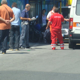 Imperia: violento litigio tra due dipendenti dell'EcoImperia, uno finisce all'ospedale