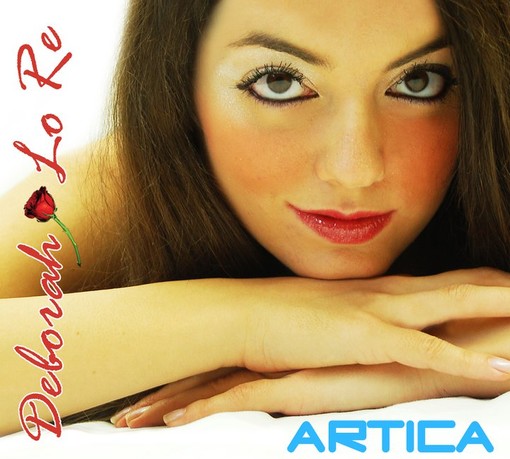 Imperia: stasera si esibisce alla Marina di Porto la bordigotta Deborah Lo Re Imperia: stasera si esibisce alla Marina di Porto la bordigotta Deborah Lo Re