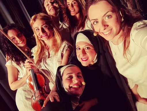 Spettacolo musical-teatrale dal titolo ‘Donnamore' Spettacolo musical-teatrale dal titolo ‘Donnamore'