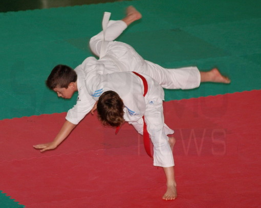 Imperia: Davide Berghi campione italiano di lotta greco-romana, il plauso dell'Assessore Vassallo Imperia: Davide Berghi campione italiano di lotta greco-romana, il plauso dell'Assessore Vassallo