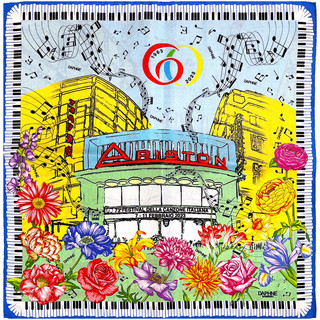 Da Daphnè Sanremo un foulard dedicato ai 60 anni del Teatro Ariston Da Daphnè Sanremo un foulard dedicato ai 60 anni del Teatro Ariston