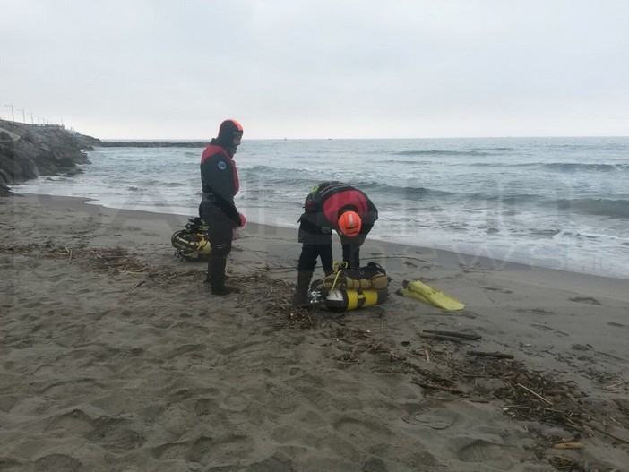 Imperia: sembra potersi 'sgonfiare' il caso del disperso in mare alla 'Spiaggia d'oro' di questa mattina