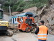 Bordighera: iniziati i lavori per il treno deragliato ieri, rimossa una delle carrozze