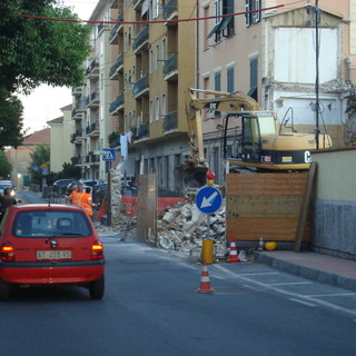 Imperia: mezzi ad alta velocità in via Agnesi, nuovamente chiesti i dossi sulla strada