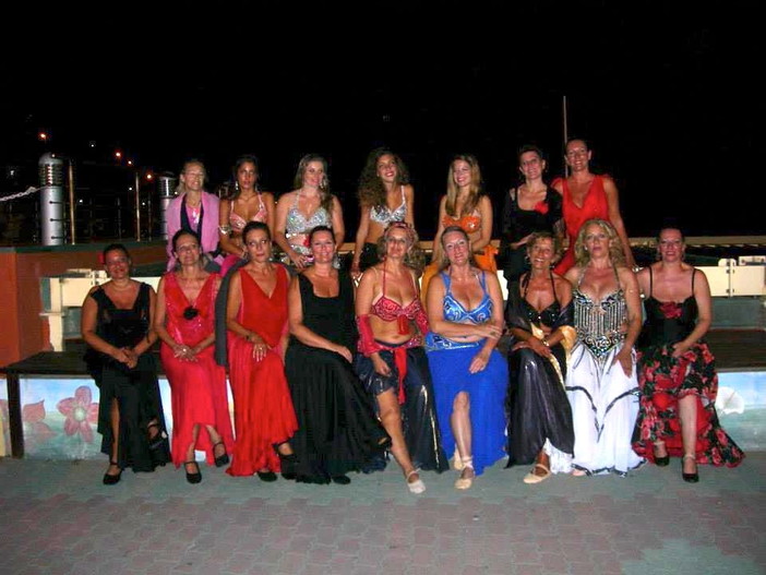 Sanremo: domani sera danze orientali e concerto degli 'Amarò' in piazza Borea D'Olmo