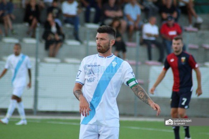 Calcio, Eccellenza. Imperia, le prime parole in neroazzurro di Davide Sancinito: "Piazza con grande passione, sono felice" Calcio, Eccellenza. Imperia, le prime parole in neroazzurro di Davide Sancinito: "Piazza con grande passione, sono felice"