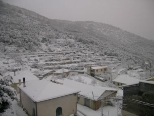 Maltempo: allerta neve, precipitazioni tra 200 e 400 metri