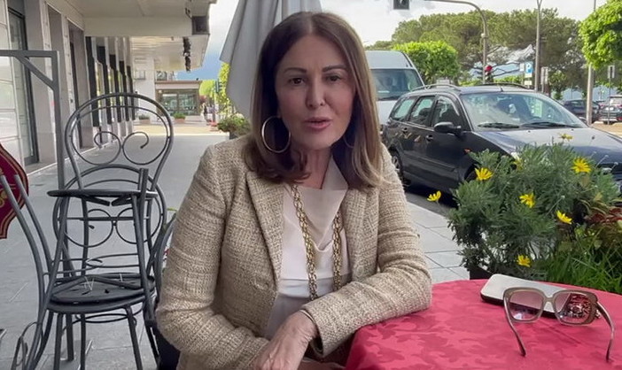 Elezioni Ventimiglia: endorsement del Ministro Daniela Santanchè per FdI e Flavio Di Muro (Video) Elezioni Ventimiglia: endorsement del Ministro Daniela Santanchè per FdI e Flavio Di Muro (Video)