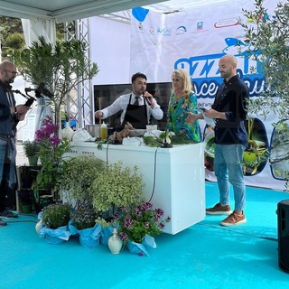 Lo chef ventimigliese Diego Pani protagonista al festival 'Azzurro pesce d'autore' ad Andora (Foto)