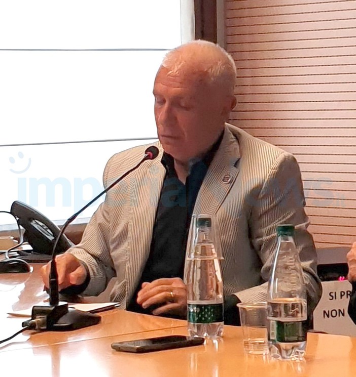 Imperia: lettera aperta di Confesercenti ai candidati Sindaco nell'imminenza della tornata elettorale Imperia: lettera aperta di Confesercenti ai candidati Sindaco nell'imminenza della tornata elettorale