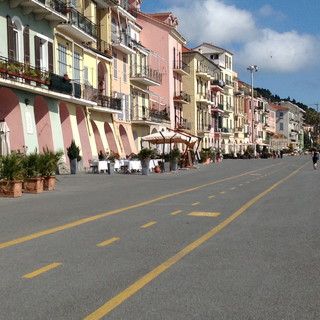 Imperia: porto di Oneglia, risolta la questione degli spazi per i pescatori con la mediazione della Regione Imperia: porto di Oneglia, risolta la questione degli spazi per i pescatori con la mediazione della Regione