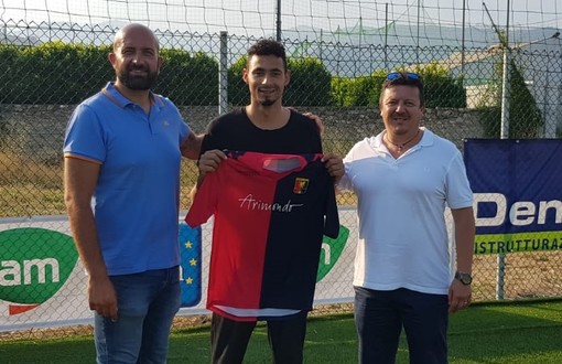 Calciomercato. Dianese&Golfo, colpo in difesa: UFFICIALE l'ingaggio del quotato Marco Di Lauro Calciomercato. Dianese&Golfo, colpo in difesa: UFFICIALE l'ingaggio del quotato Marco Di Lauro