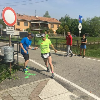 Nella foto Roberto Dagati (#25) dopo circa 15 km di gara
