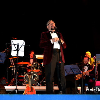Sanremo: torna il Concerto Swing per Gigi Depaulis in piazza San Siro con Freddy Colt e i suoi Swing Kids Sanremo: torna il Concerto Swing per Gigi Depaulis in piazza San Siro con Freddy Colt e i suoi Swing Kids