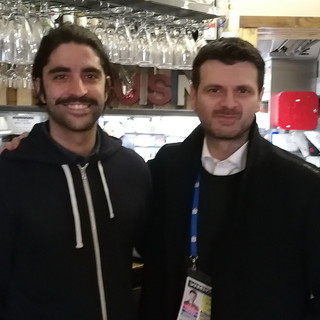 #Festival2017: il direttore di Rai Uno Andrea Fabiano a pranzo da 'Manik - L'officina del Burger' #Festival2017: il direttore di Rai Uno Andrea Fabiano a pranzo da 'Manik - L'officina del Burger'