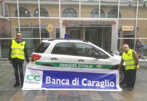 L'inaugurazione della nuova auto dei Rangers d'Italia