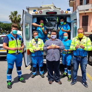 Vallecrosia: una confezione di gel igienizzante in omaggio per chi fa una donazione da 15 euro alla Croce Azzurra Vallecrosia: una confezione di gel igienizzante in omaggio per chi fa una donazione da 15 euro alla Croce Azzurra