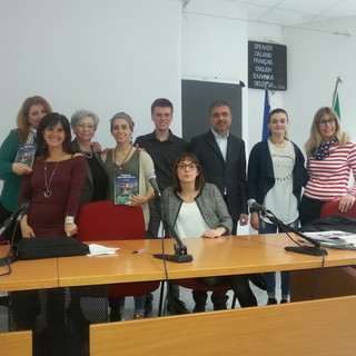 Il Ruffini incontra Debora Riccelli, autrice del libro “Nessuno mai potrà + udire la mia voce”