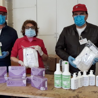 Imperia: nuovamente in prima linea l'Admo 'Daniela Brunetti', donazione di mascherine e guanti alla Caritas