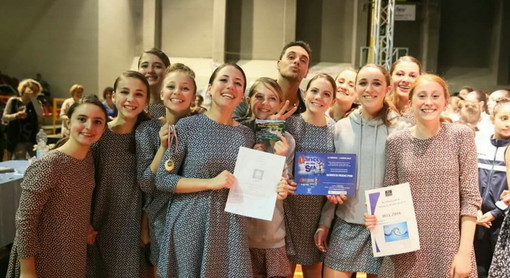 Ottimi risultati della scuola di danza sanremese 'Dance in Motion' domenica scorsa a 'Expo Danz'Alassio'' Ottimi risultati della scuola di danza sanremese 'Dance in Motion' domenica scorsa a 'Expo Danz'Alassio''