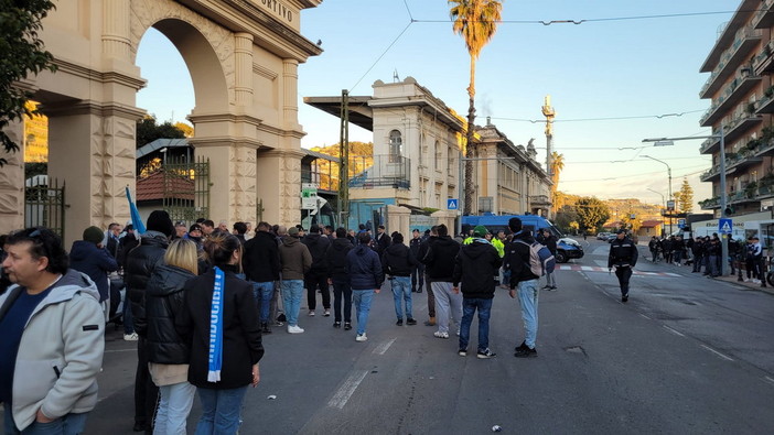 Sanremese-Imperia di domenica prossima, stretta su alcolici e contenitori: divieti da due ore prima del derby Sanremese-Imperia di domenica prossima, stretta su alcolici e contenitori: divieti da due ore prima del derby