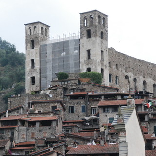 Dolceacqua: rinviato per un malore ad un componente il concerto della 'Piccola Orchestra Faber'