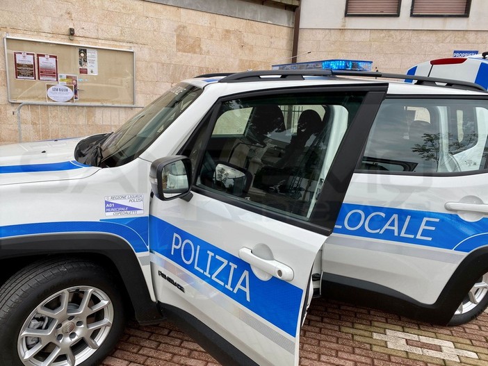 L'ex vice Comandante della Municipale di Ospedaletti da oggi va a Vallecrosia: gli auguri del Consigliere Taggiasco L'ex vice Comandante della Municipale di Ospedaletti da oggi va a Vallecrosia: gli auguri del Consigliere Taggiasco