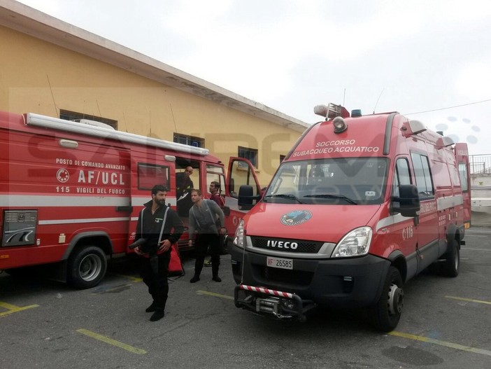 Imperia: giovane inglese scomparso nella zona della 'Spiaggia d'Oro', intervento di Vigili del Fuoco e Guardia Costiera Imperia: giovane inglese scomparso nella zona della 'Spiaggia d'Oro', intervento di Vigili del Fuoco e Guardia Costiera