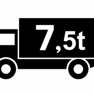 Ecco i giorni del 2018 appena iniziato in cui non potranno circolare i mezzi pesanti fuori dai centri abitati