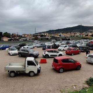 Coronavirus: oggi 1.500 tamponi in provincia, lunghe code a Imperia, Taggia e Ventimiglia (Foto)