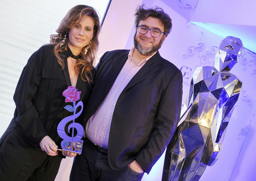 #Festival2017: la stilista Francesca Versace e lo sciatore Max Blardone premiati da Daniele Basso a Casa Sanremo