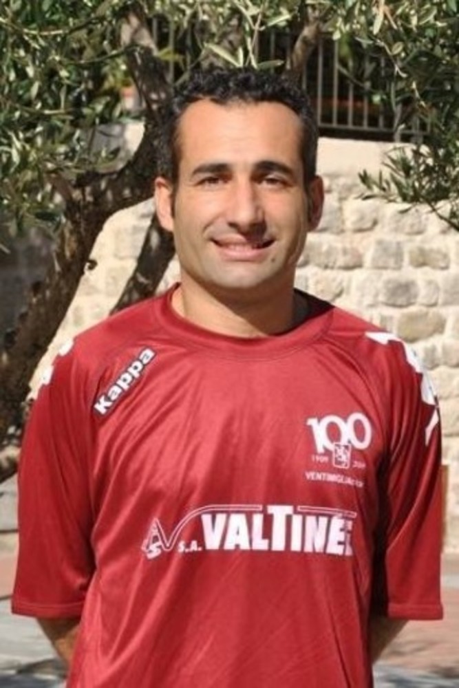Nella foto Daniele Principato, capitano del Ventimiglia Nella foto Daniele Principato, capitano del Ventimiglia