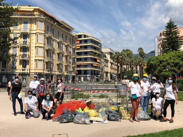 Domenica i Deplasticati tornano in azione a Sanremo per la pulizia di Pian di Nave