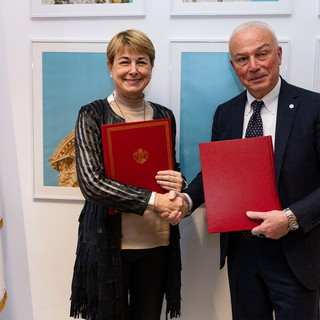 Il Principato di Monaco rinnova l’impegno sul diritto umanitario: rafforzata la partnership con l’Istituto di Diritto Umanitario di Sanremo Il Principato di Monaco rinnova l’impegno sul diritto umanitario: rafforzata la partnership con l’Istituto di Diritto Umanitario di Sanremo