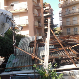 Maltempo a Ponente: anche lo storico locale 'Music Box' di Vallecrosia conta i danni