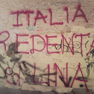 Degrado al porto di Oneglia: mail e foto di un nostro lettore indignato