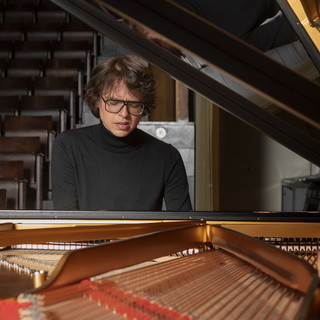 Cervo: Sergey Krylov e Lucas Debargue aprono la 60esima edizione del Festival Internazionale di Musica da Camera