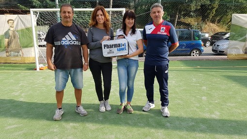 Calcio: la coop Delta Mizar dona 6 borse medico sportive alla Scuola Calcio dell’U.S. Dolceacqua Calcio: la coop Delta Mizar dona 6 borse medico sportive alla Scuola Calcio dell’U.S. Dolceacqua