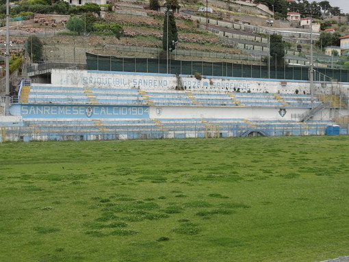 Sanremo: stadio 'Comunale' di corso Mazzini nel degrado, grido d'allarme di un nostro lettore Sanremo: stadio 'Comunale' di corso Mazzini nel degrado, grido d'allarme di un nostro lettore