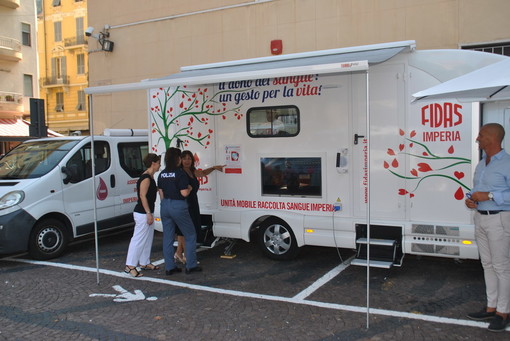 Anche nella città di Ventimiglia la Polizia di Stato scende in campo  per donare il sangue