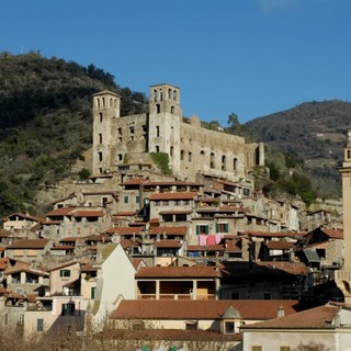 Dolceacqua: alla 'Spaccagambe' di questa sera, anche il giovane dolceacquino Gianluca Lazzaro