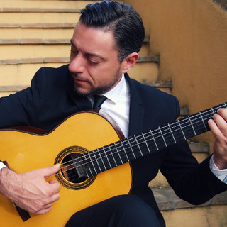 Dolcedo: giovedì prossimo concerto del chitarrista Diego Campagna, si accederà solo col 'Green Pass'