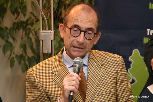 Bordighera: interdizione alla balneazione tra il Trocadero ed il San Marco, interviene Giuseppe Trucchi