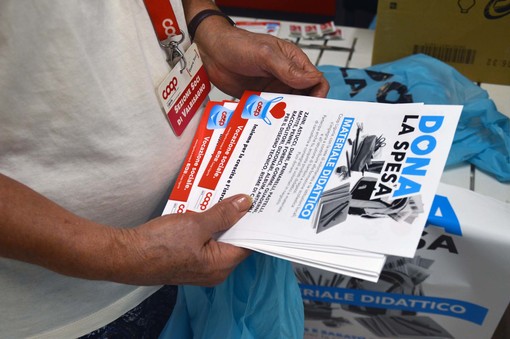 'Dona la spesa' ottiene un nuovo buon risultato con 11 tonnellate di cancelleria 'Dona la spesa' ottiene un nuovo buon risultato con 11 tonnellate di cancelleria