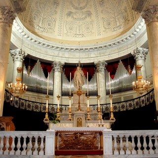 Anche in provincia di Imperia è stata officiata una messa di suffragio ad un mese dalla tragedia avvenuta nel porto di Genova