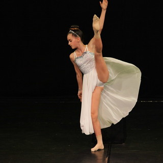 La giovane di Ospedaletti Debora Orsino tra i 12 finalisti della 7a edizione di Vb Factor a Millesimo